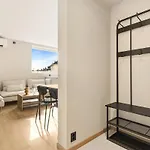 Stylish 4-room In *