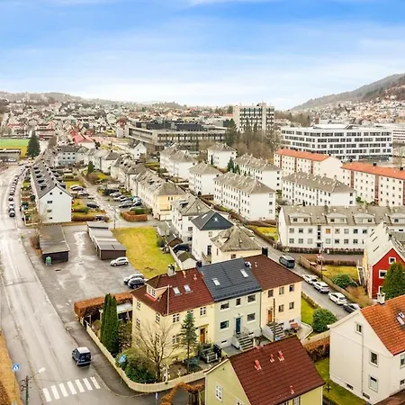 Stylish 4-room In Appartement *